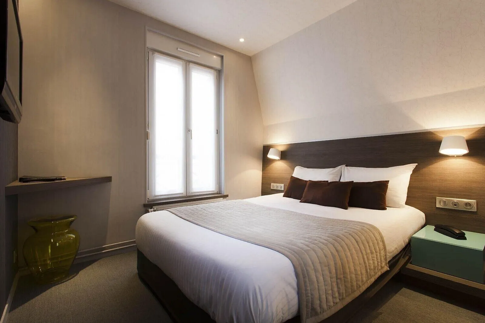 Vlh Montparnasse Eiffel Hotel Paris