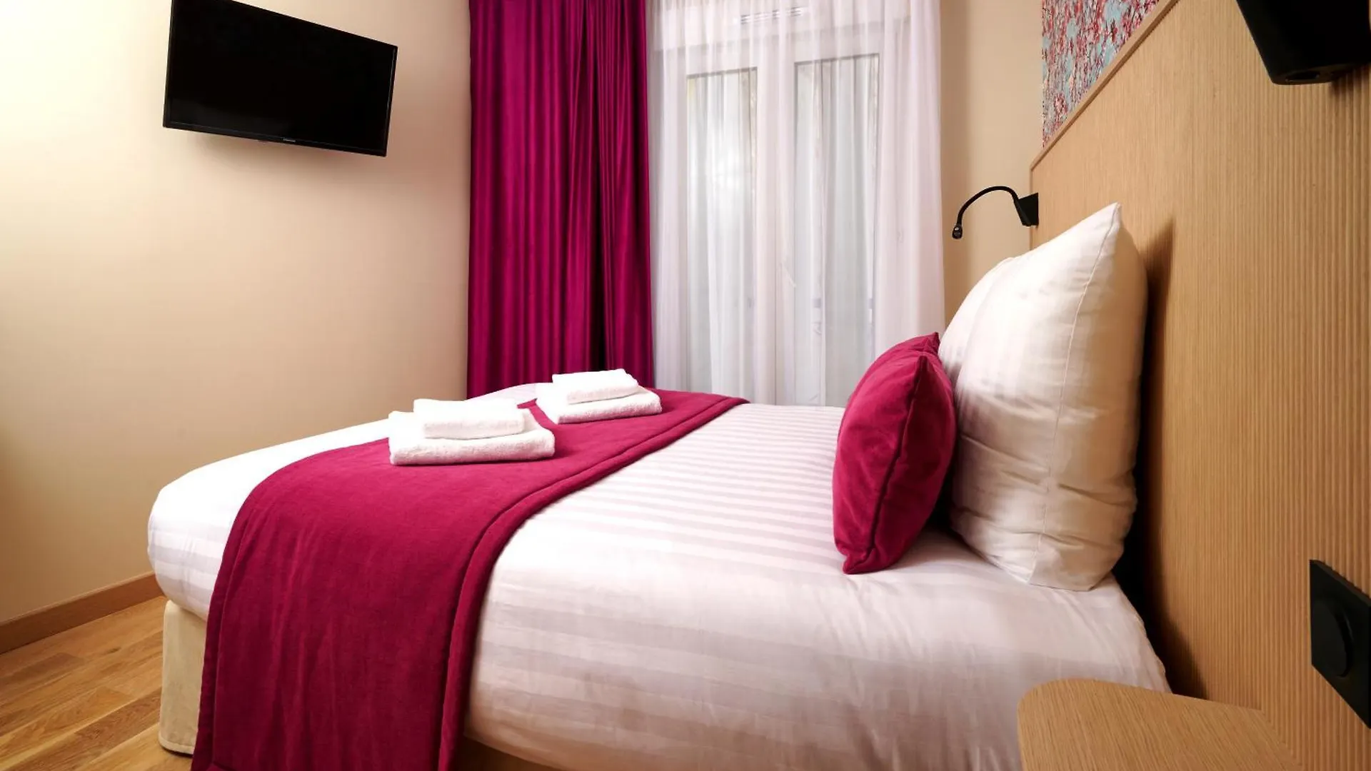 Vlh Montparnasse Eiffel Hotel Paris 3*,