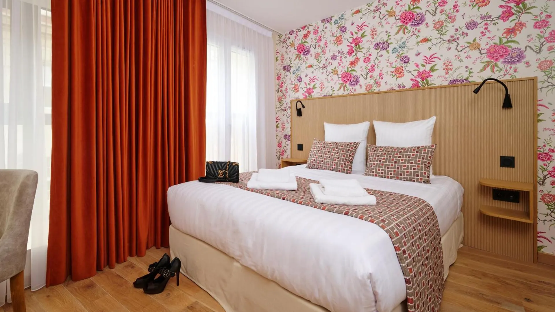 Vlh Montparnasse Eiffel Hotel Paris