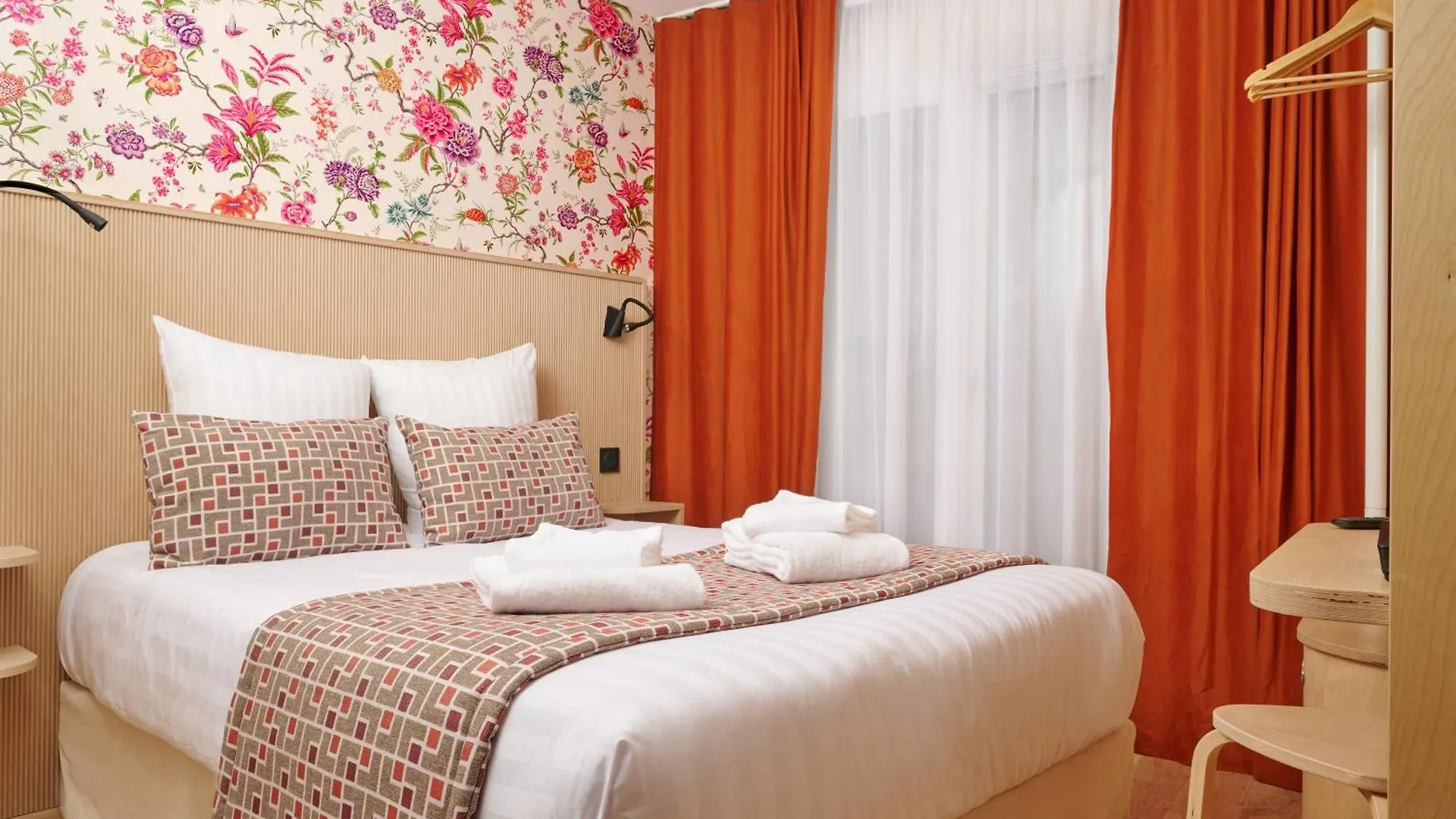 Vlh Montparnasse Eiffel Hotel Paris 3*,